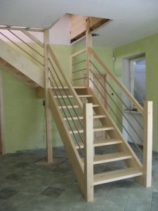 jednoduche samonosne schody